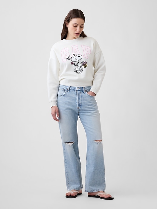 Image number 3 showing, Peanuts Oversized Wedge Crewneck Sweatshirt