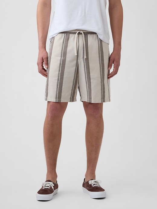 Image number 3 showing, 7" Easy Textured Stripe Shorts