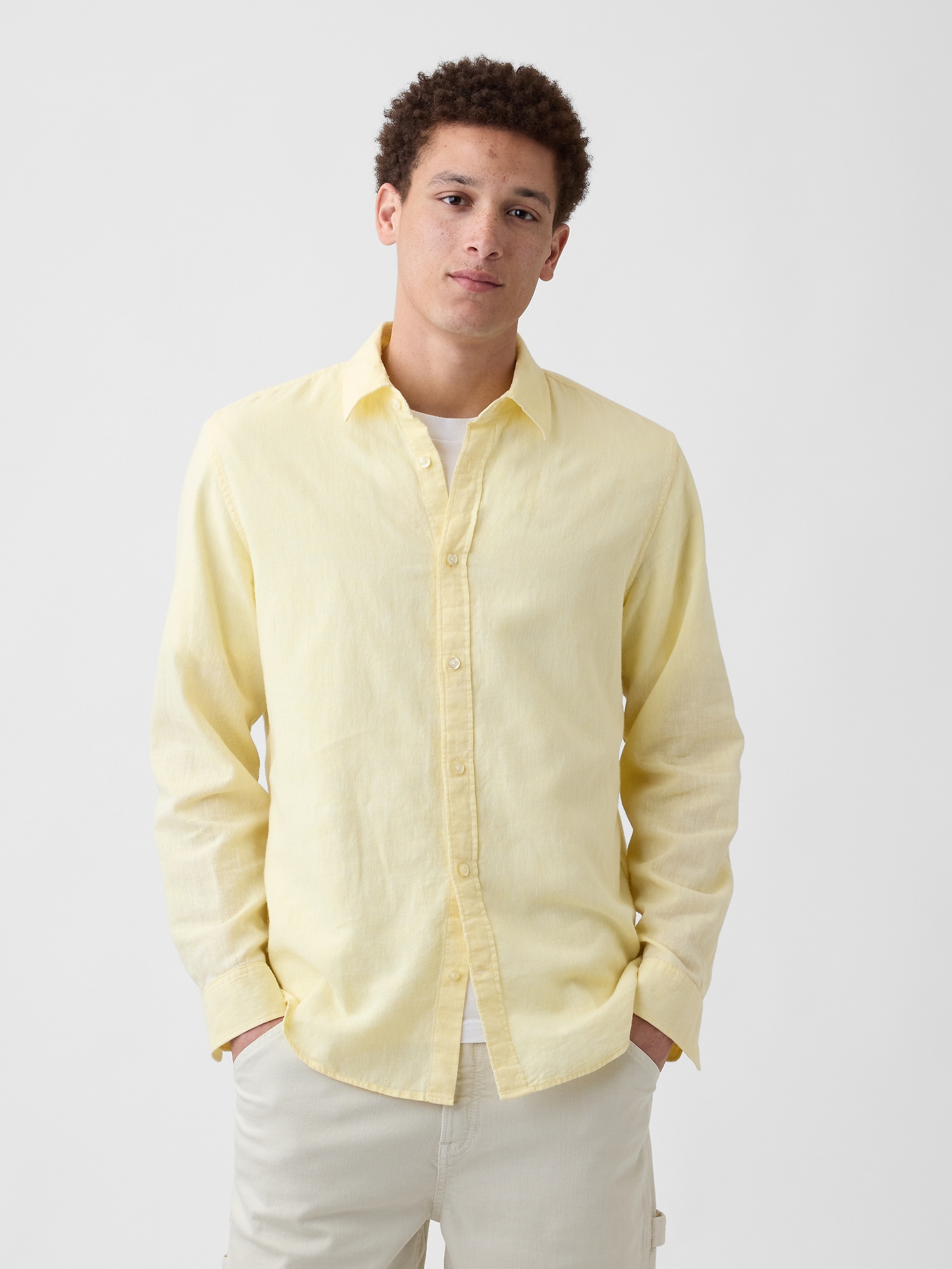 Linen-Blend Shirt in Standard Fit