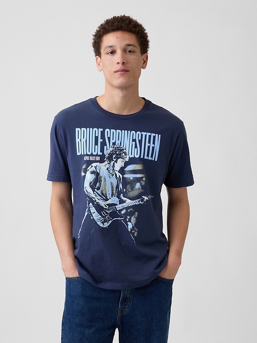 Image number 1 showing, Everyday Soft Relaxed Graphic T-Shirt