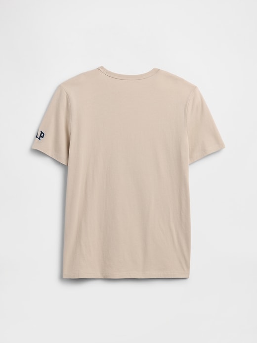 Image number 2 showing, GapKids DC™ Batman Graphic T-Shirt