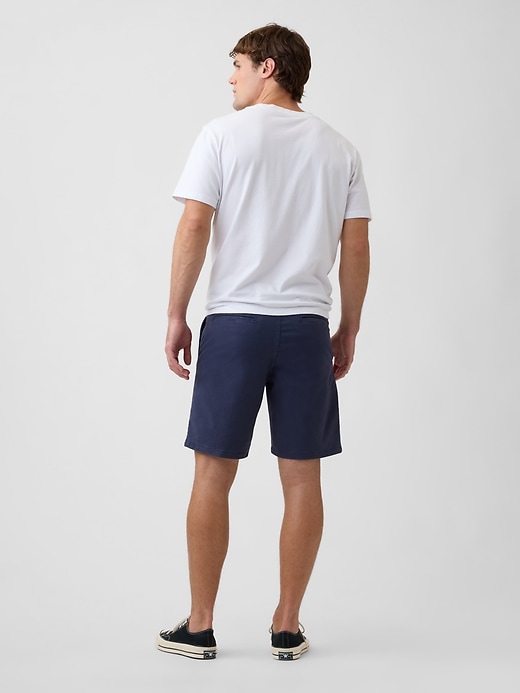 Image number 3 showing, 9" Essential Khaki Shorts