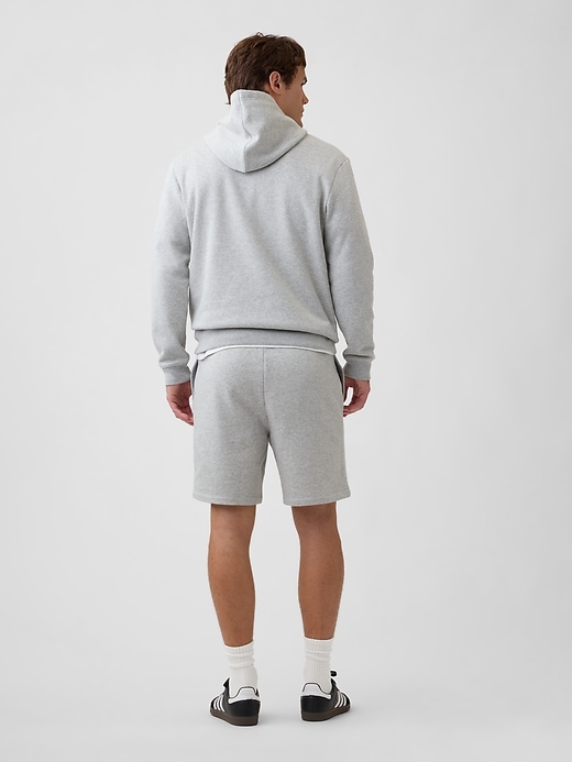 Image number 2 showing, Gap Logo Shorts