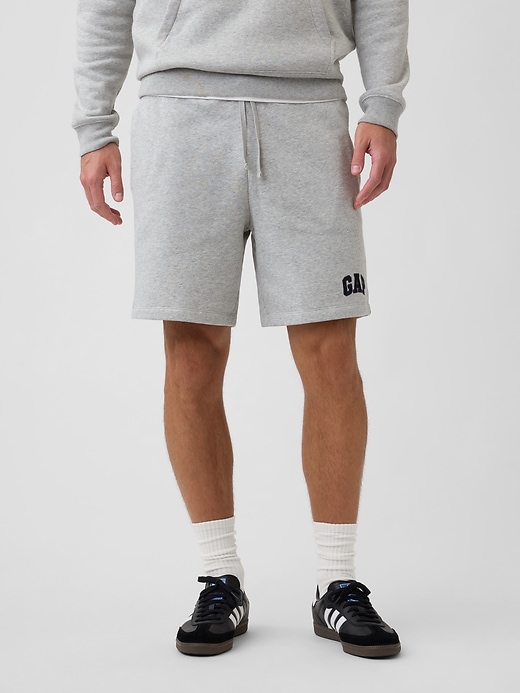 Image number 3 showing, Gap Logo Shorts