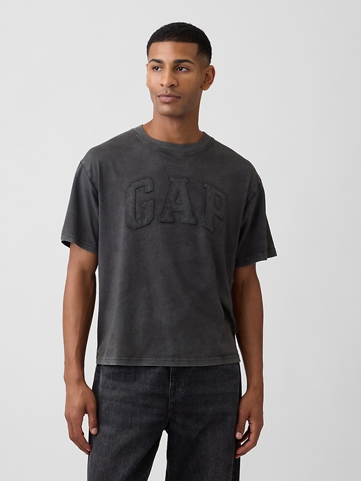 Image number 1 showing, Everyday Soft Boxy Gap Logo T-Shirt