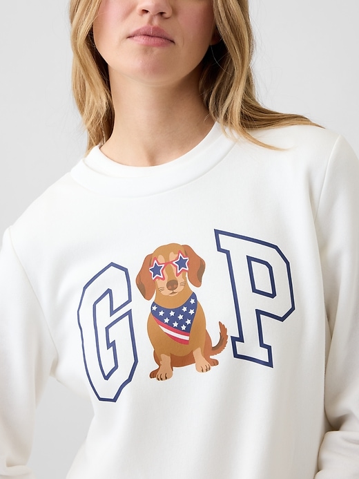 Image number 4 showing, Relaxed Gap Logo Sweatshirt