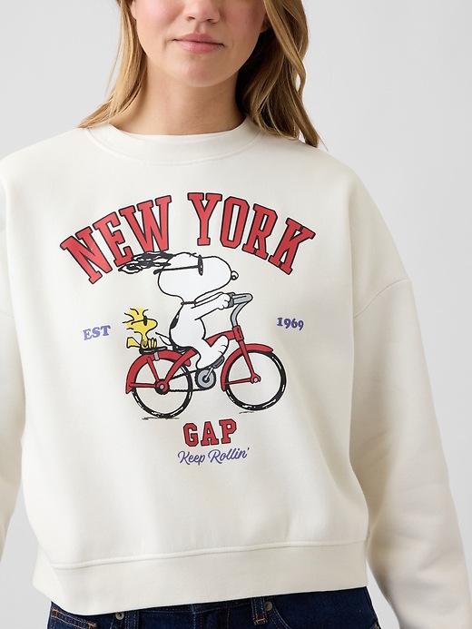 Image number 4 showing, Peanuts Oversized Wedge Crewneck Sweatshirt