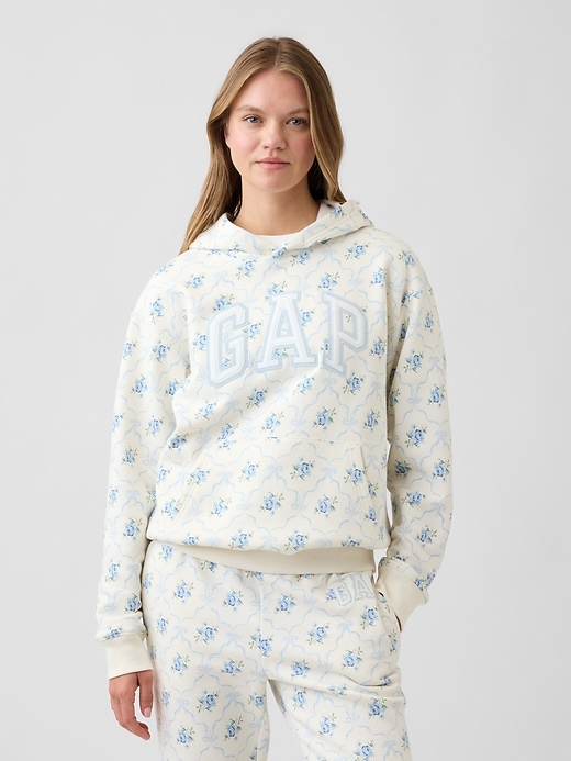 Image number 1 showing, Relaxed Gap Logo Hoodie