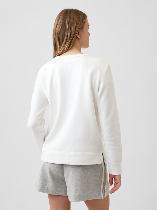 Image number 2 showing, Relaxed Gap Logo Sweatshirt
