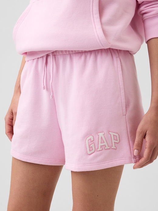 Image number 4 showing, Gap Logo Shorts