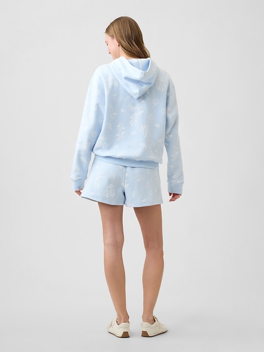 Image number 2 showing, Gap Logo Shorts