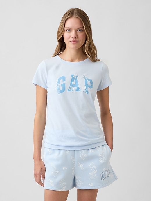 Image number 1 showing, Gap Logo T-Shirt