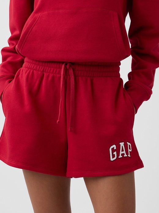 Image number 4 showing, Gap Logo Shorts