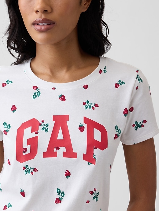 Image number 4 showing, Gap Logo T-Shirt
