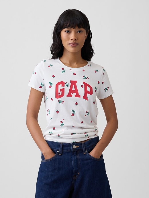 Image number 1 showing, Gap Logo T-Shirt
