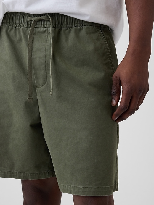 Image number 5 showing, 7" Essential Pull-On Khaki Shorts