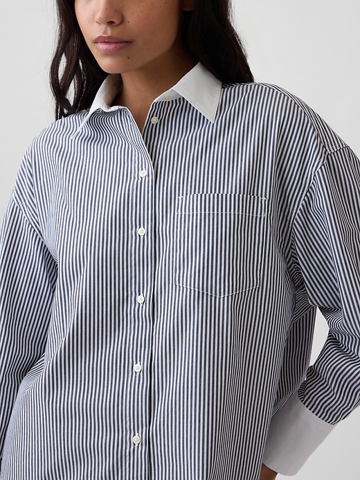 Image number 3 showing, Oversized Shirt in Poplin