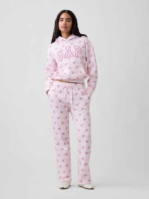 Image number 3 showing, Relaxed Gap Logo Hoodie
