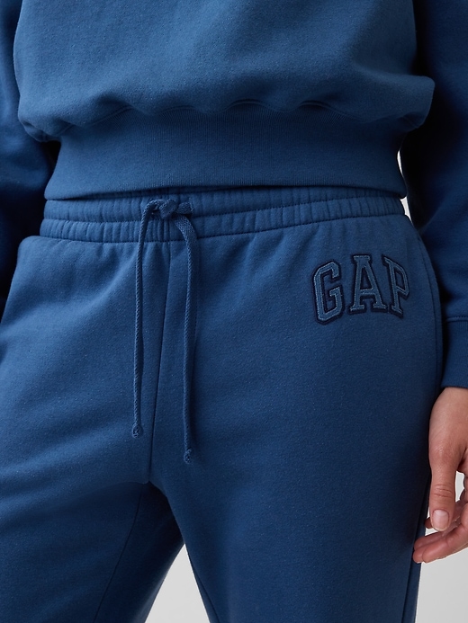 Image number 4 showing, Gap Logo Straight Sweatpants