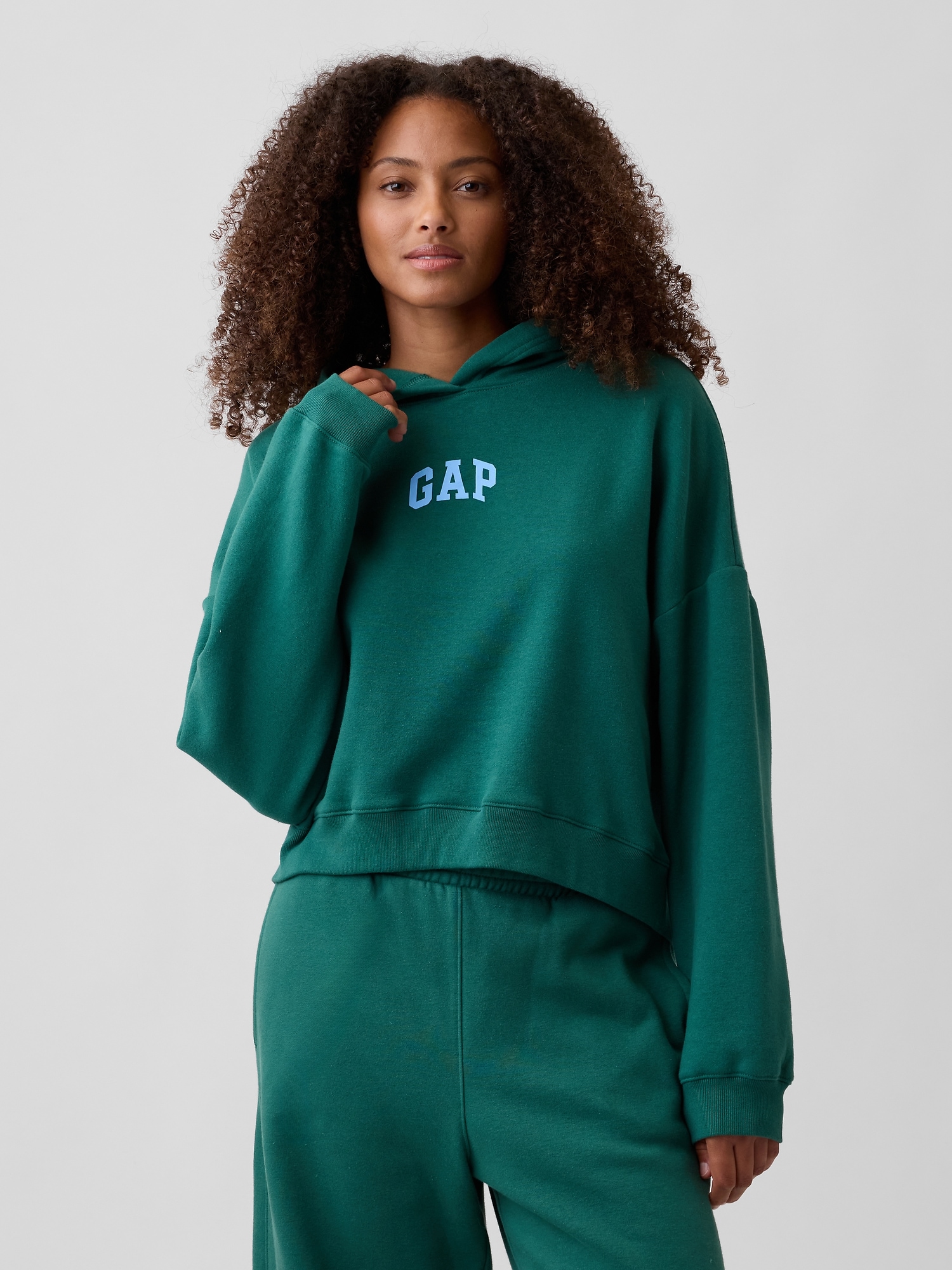 Relaxed Gap Mini-Logo Cropped Hoodie | Gap Factory