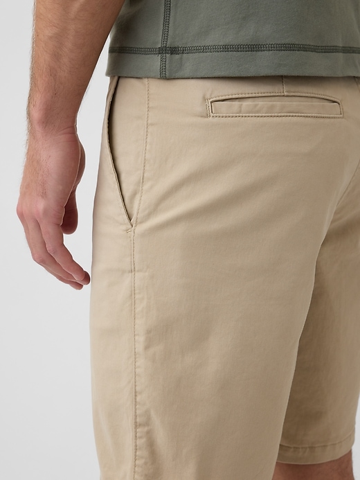 Image number 5 showing, 9" Essential Khaki Shorts