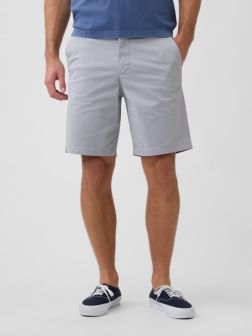 Image number 3 showing, 9" Essential Khaki Shorts