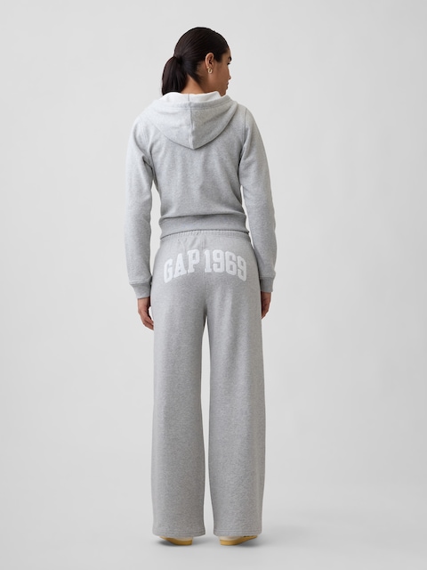 Gap Graphic Straight-Leg Sweatpants