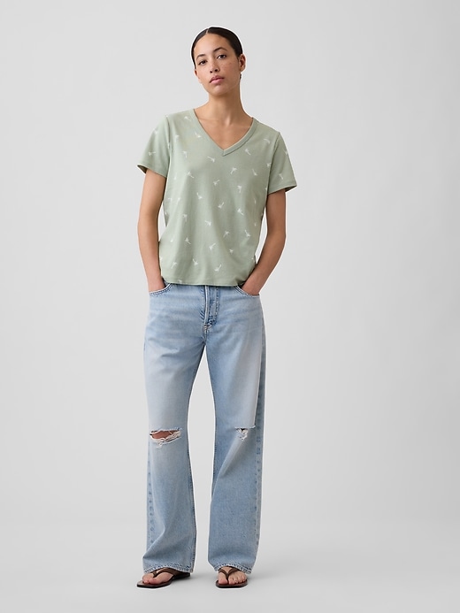 Image number 3 showing, Favorite Print V-Neck T-Shirt
