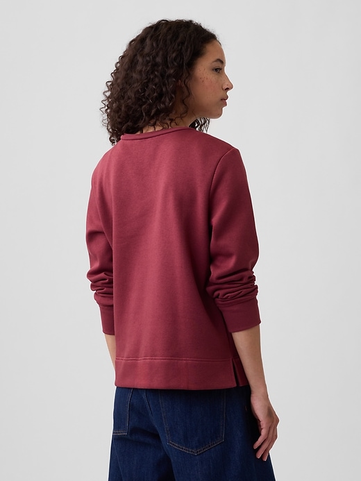 Image number 2 showing, Relaxed Gap Logo Sweatshirt
