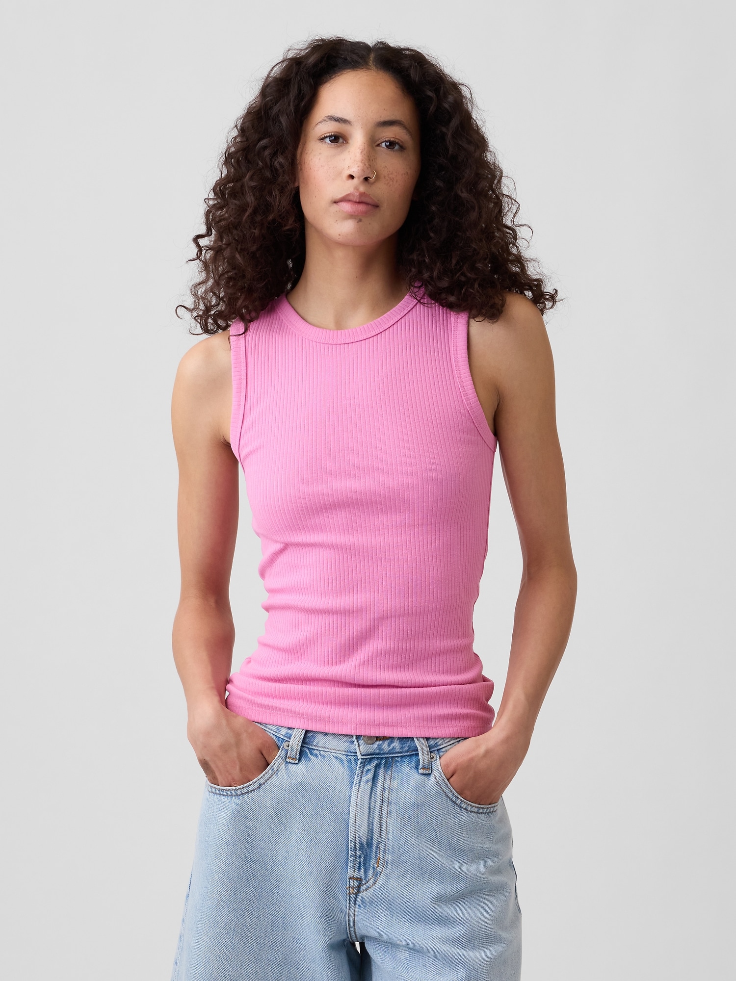 Ribbed Shell Tank