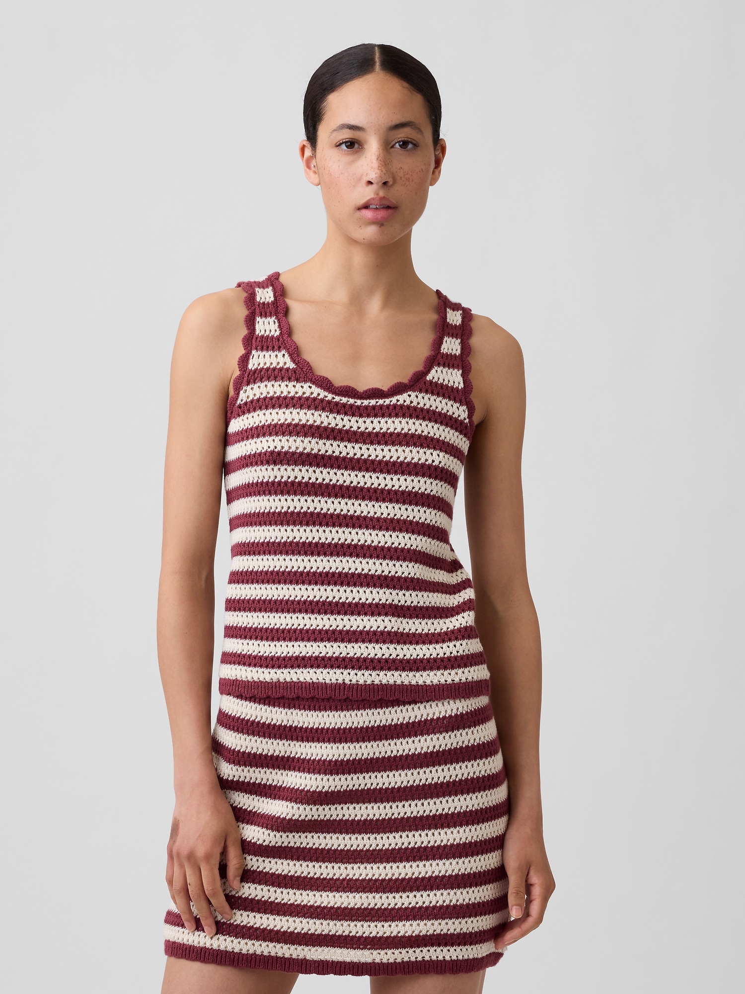 Crochet Scoopneck Tank Top