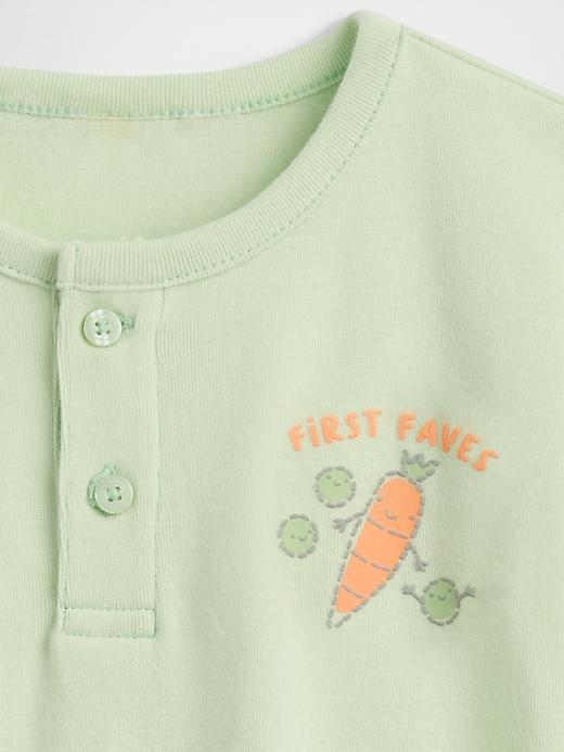 Image number 2 showing, Baby Two-Piece Graphic Outfit Set