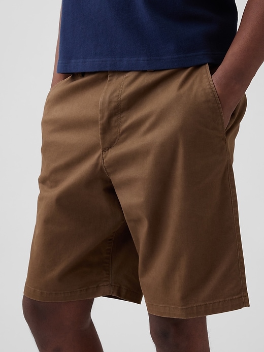 Image number 5 showing, 9" Essential Khaki Shorts