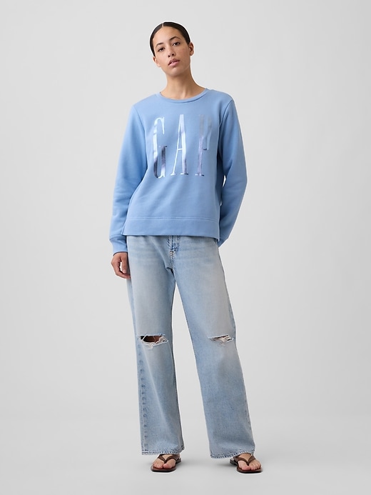 Image number 3 showing, Relaxed Gap Logo Sweatshirt