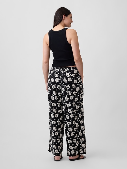 Image number 6 showing, Mid Rise Pull-On Wide-Leg Linen-Blend Pants