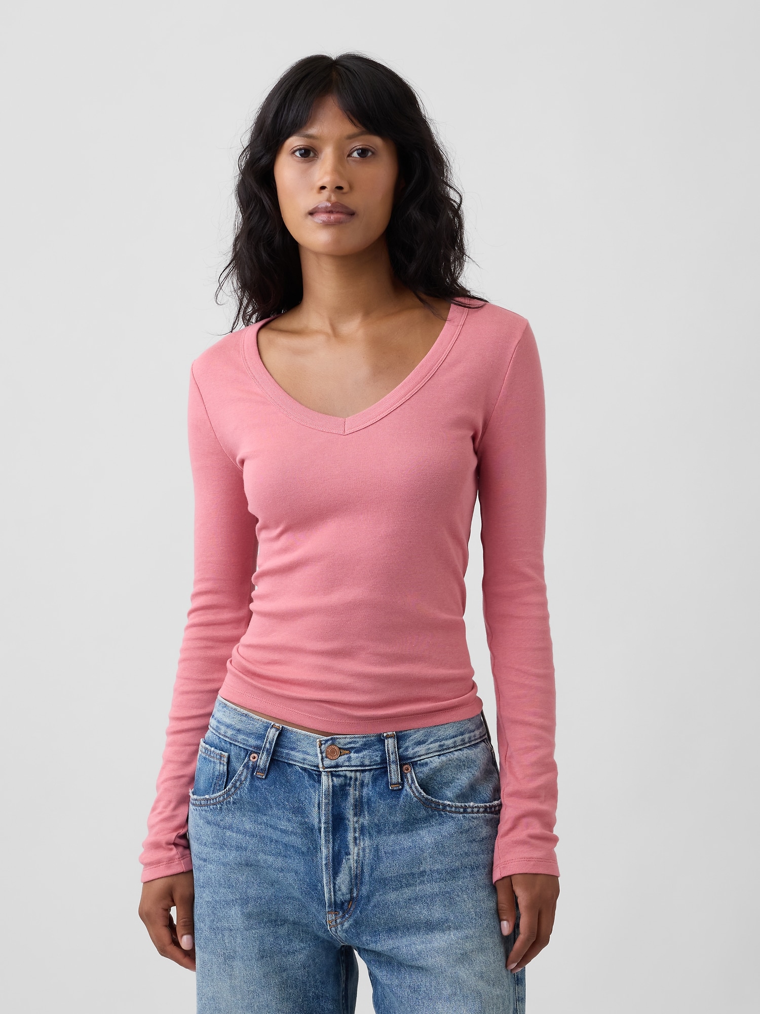 Modern Ribbed V-Neck T-Shirt