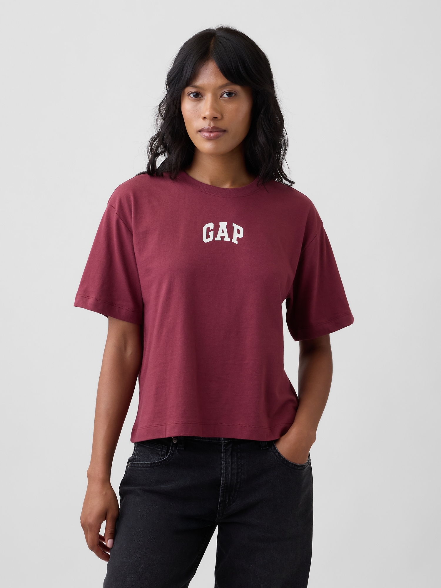 Relaxed Gap Mini Logo T-Shirt