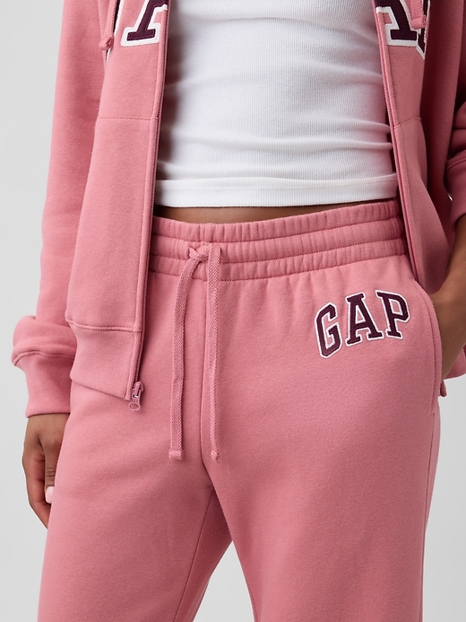 Image number 4 showing, Gap Logo Straight Sweatpants
