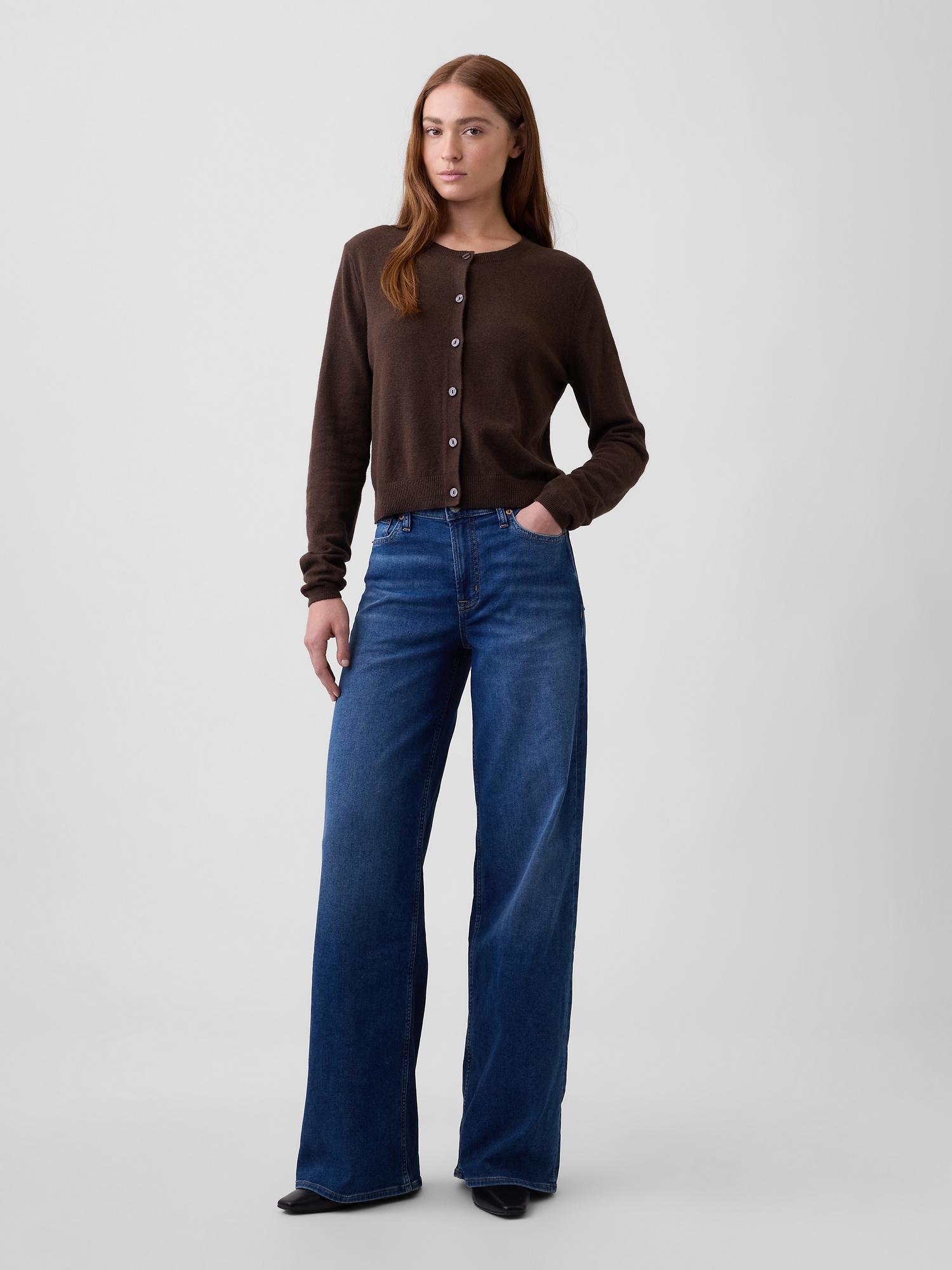 Mid Rise Wide-Leg Sweatpant Jeans