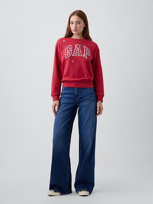 Image number 3 showing, Gap Logo Sweatshirt
