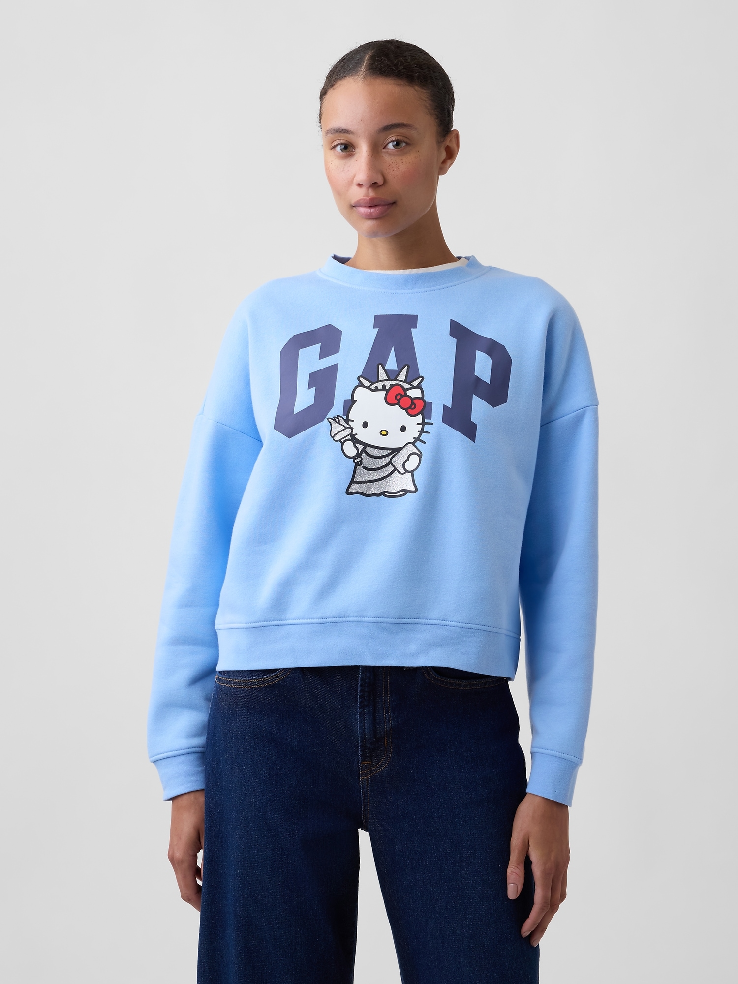 Oversized Wedge Crewneck Sweatshirt