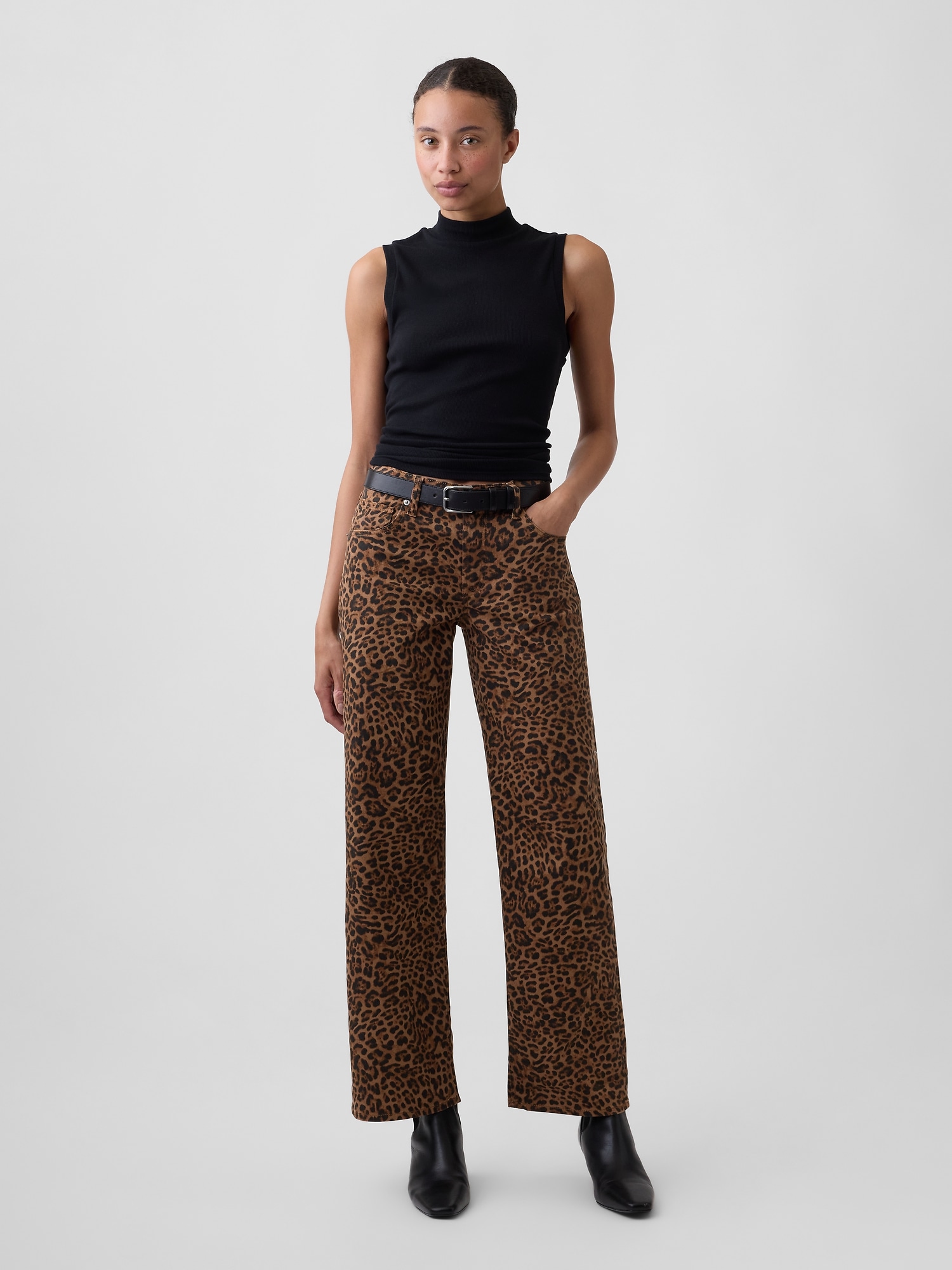 Low Rise '90s Loose Jeans