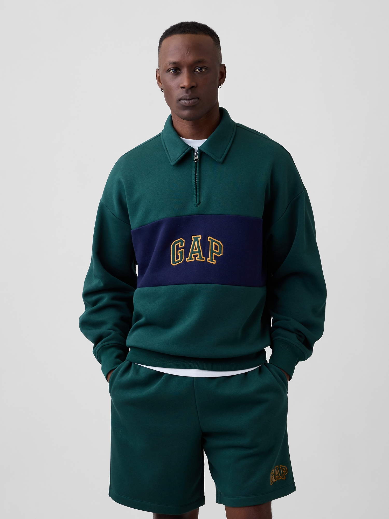Oversized Gap Logo Quarter-Zip Sweatshirt