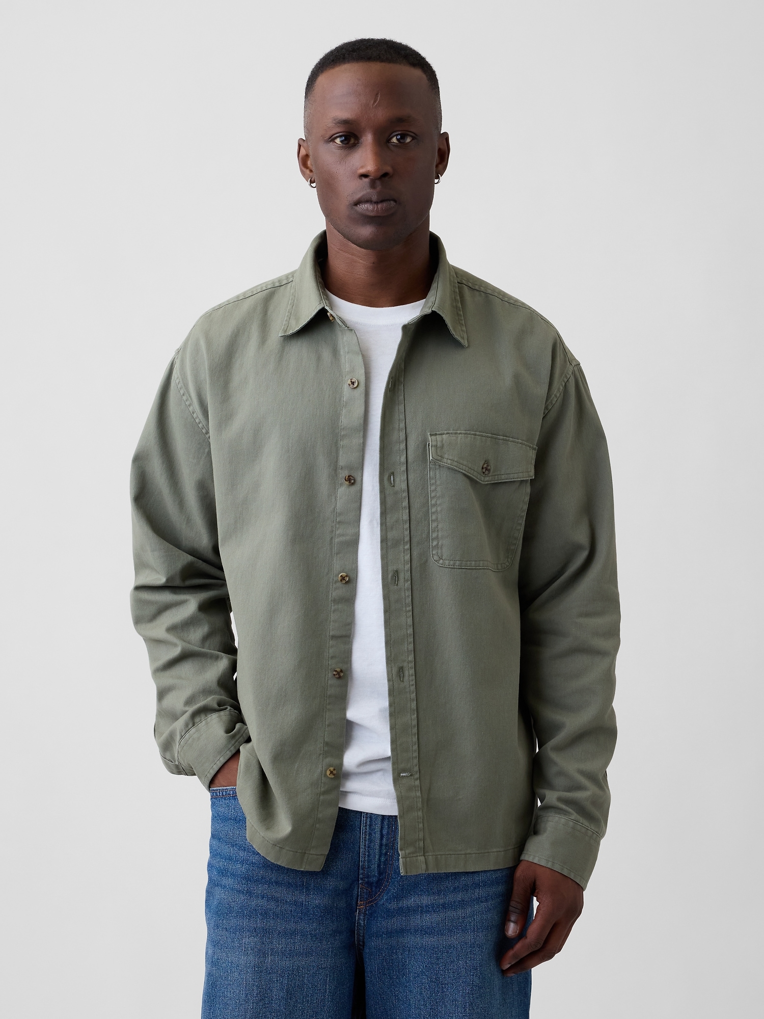Twill Shirt in Boxy Fit
