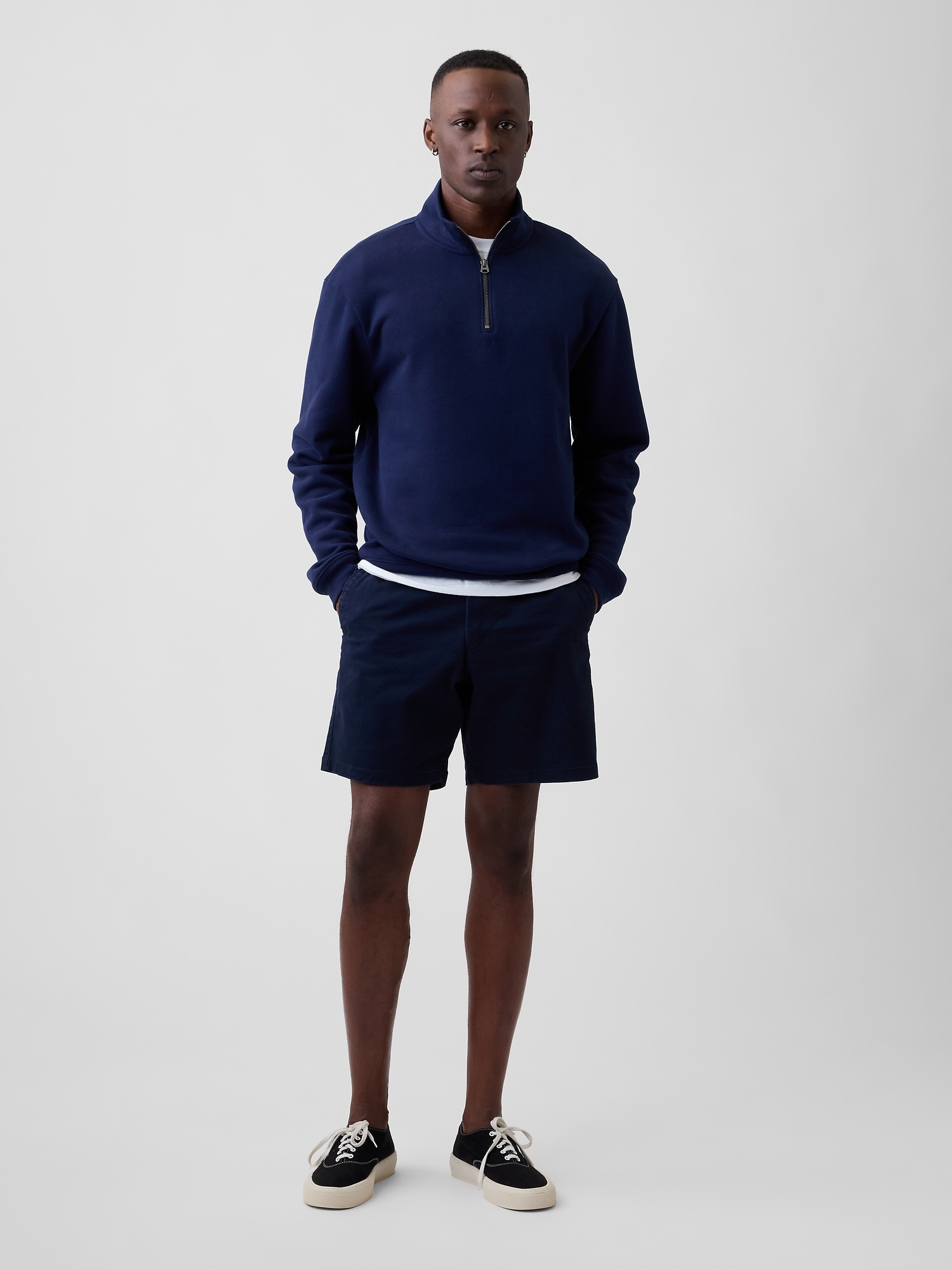 7" Essential Khaki Shorts