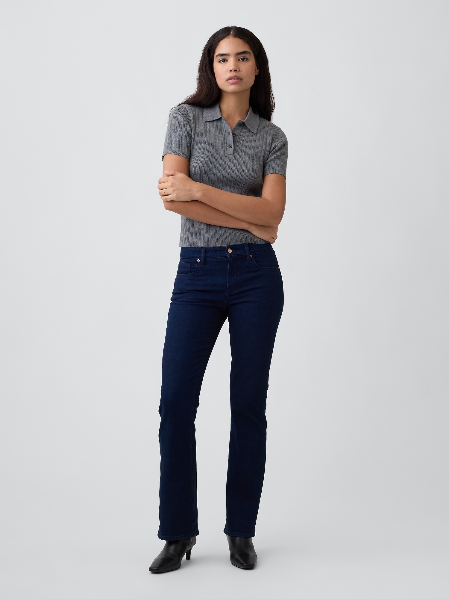Mid Rise Boot Jeans