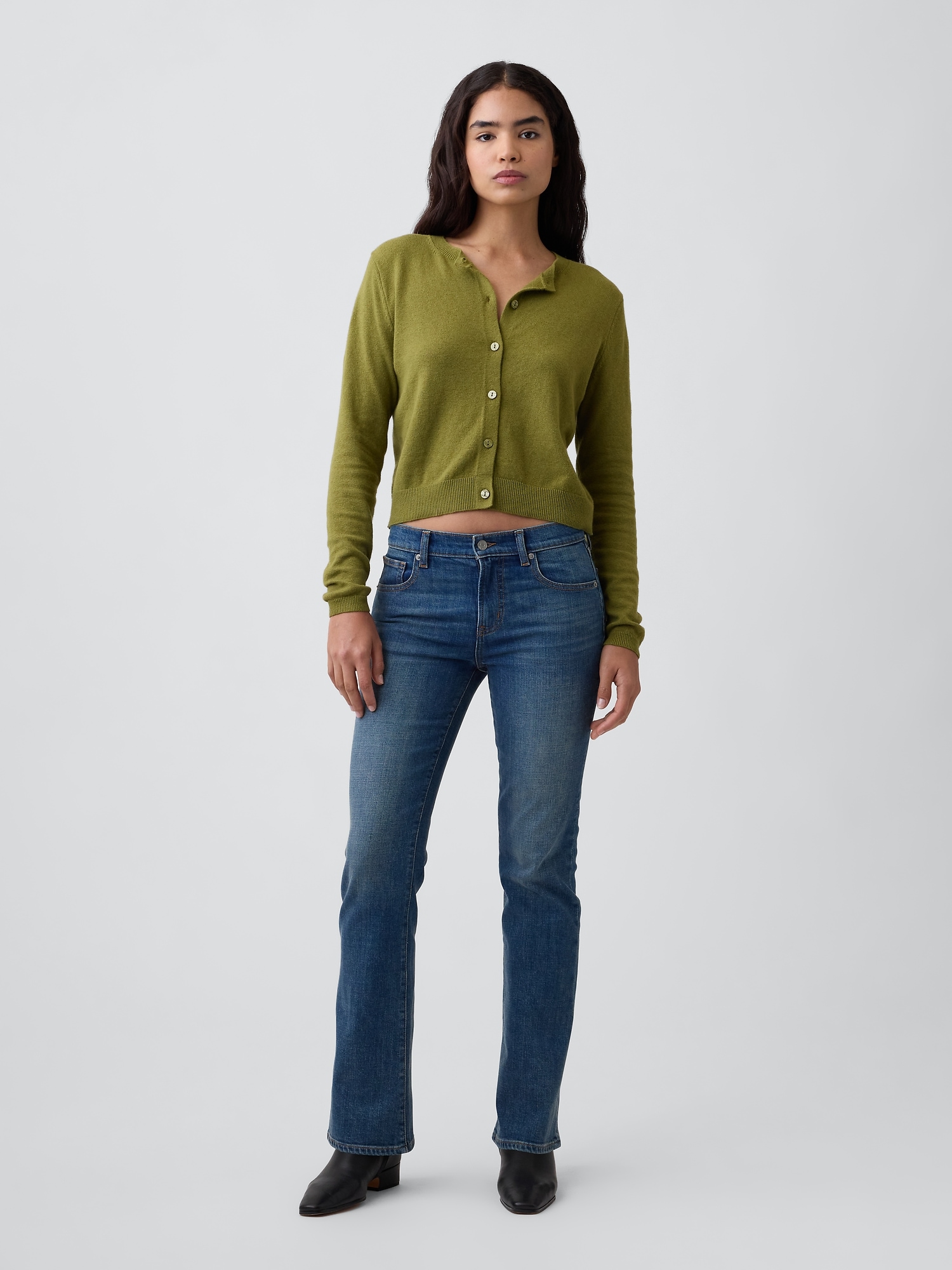 Mid Rise Boot Jeans