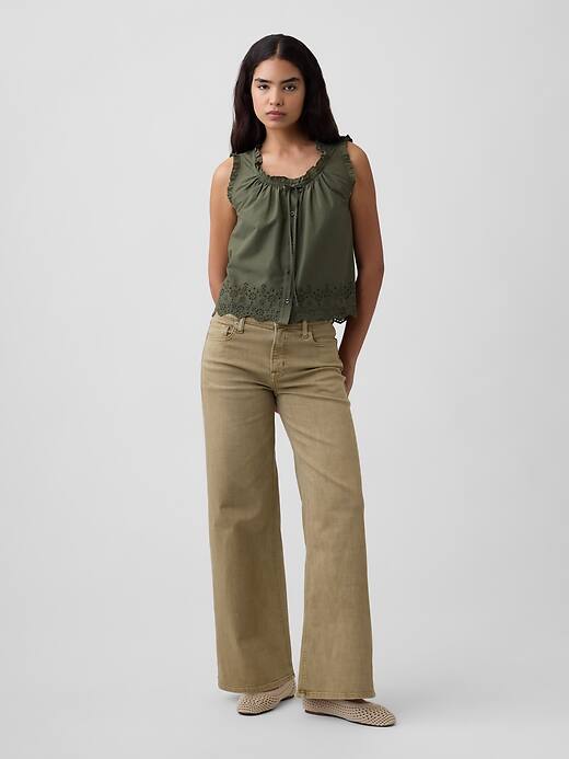 Image number 3 showing, Relaxed Sleeveless Button-Up Top