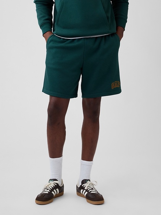 Image number 3 showing, Gap Logo Shorts