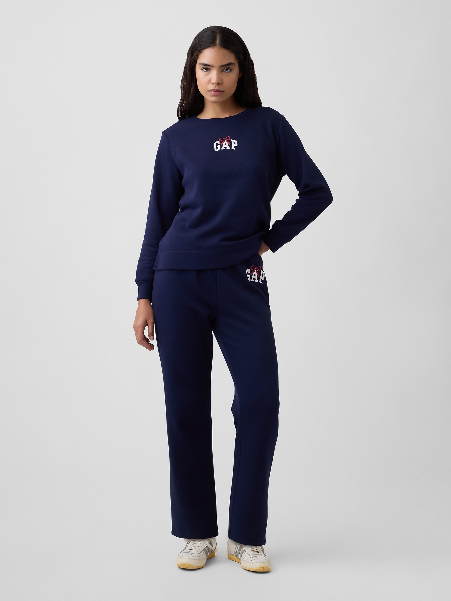 Relaxed Gap Logo Sweatshirt | Gap Factory
